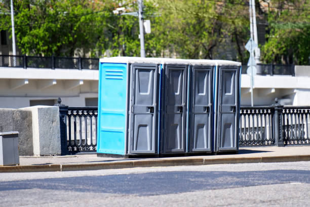 Porta potty delivery and setup in Shady Cove, OR